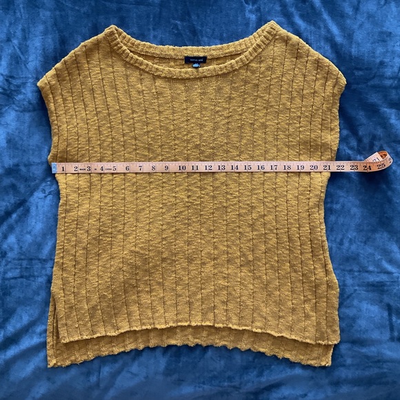 Verve Ami Amber Yellow Oversized Short Sleeved Ribbed Knit T… - Picture 3 of 7